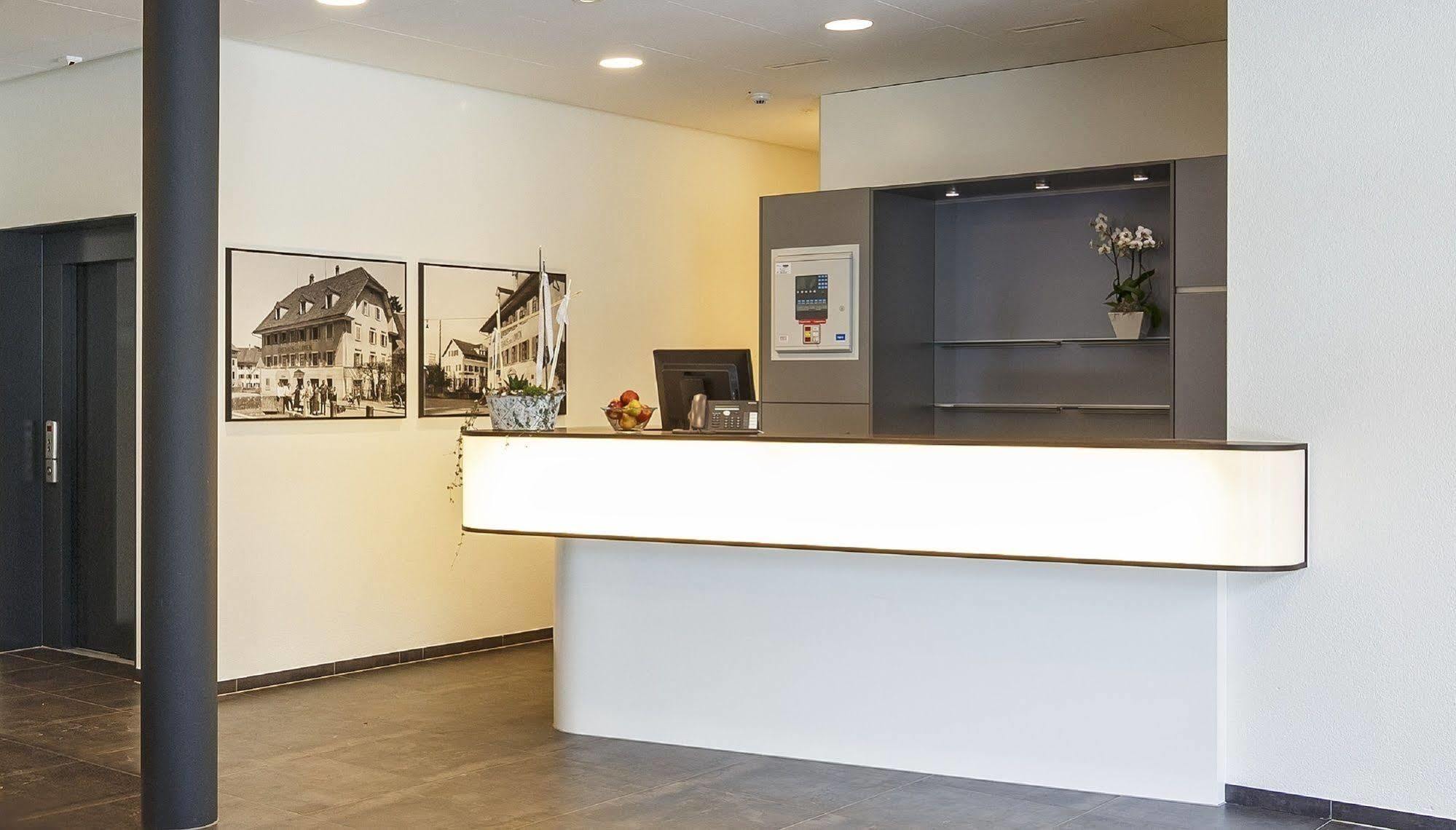 Villmergen Swiss Quality Hotel Exterior photo