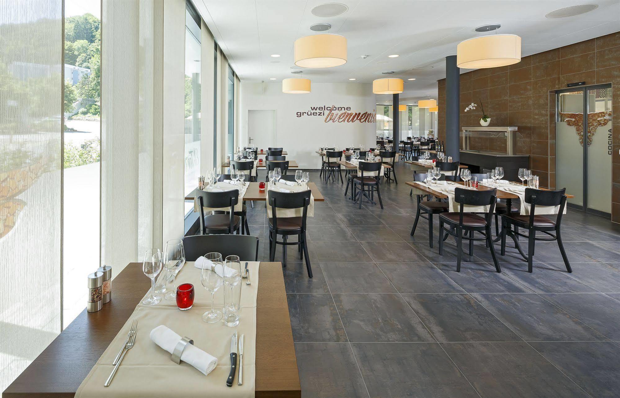 Villmergen Swiss Quality Hotel Exterior photo